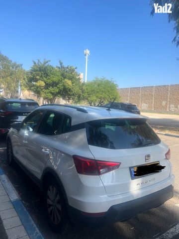 מודעת רכב סיאט ארונה