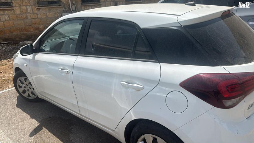 מודעת רכב יונדאי i20