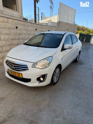 מודעת רכב מיצובישי אטראז'