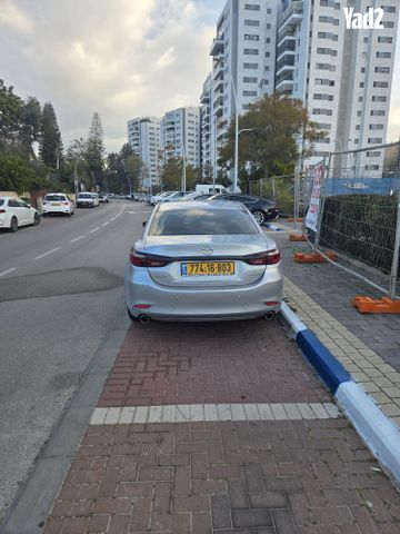 מודעת רכב מאזדה 6