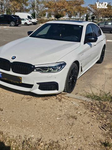 מודעת רכב ב מ וו סדרה 5