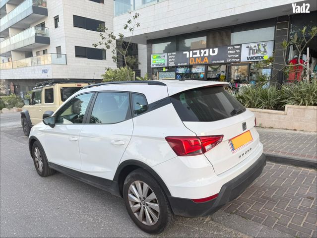 מודעת רכב סיאט ארונה