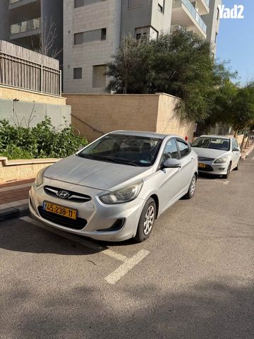 מודעת רכב יונדאי אקסנט i25