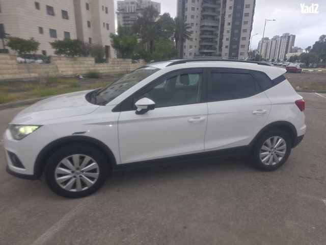 מודעת רכב סיאט ארונה