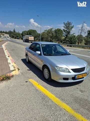 מודעת רכב מאזדה 323