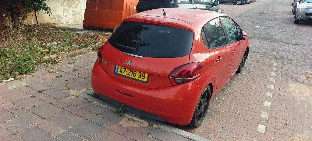 מודעת רכב פיג'ו 208