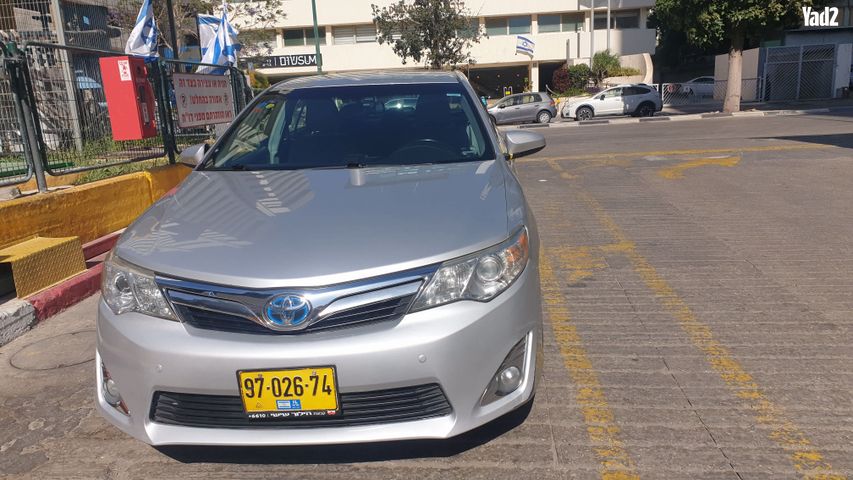 מודעת רכב טויוטה קאמרי