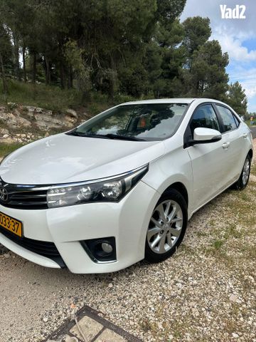 מודעת רכב טויוטה קורולה