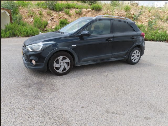 מודעת רכב יונדאי I20 קרוס