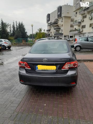 מודעת רכב טויוטה קורולה