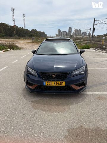 מודעת רכב סיאט לאון