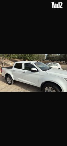 מודעת רכב איסוזו די-מקס