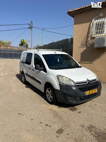 מודעת רכב סיטרואן ברלינגו 