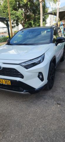 מודעת רכב טויוטה RAV4