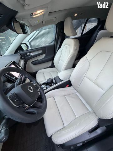 מודעת רכב וולוו XC40