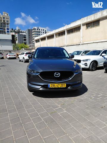 מודעת רכב מאזדה CX-5