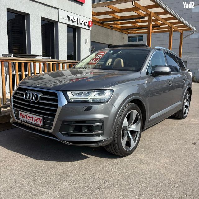 מודעת רכב אאודי Q7