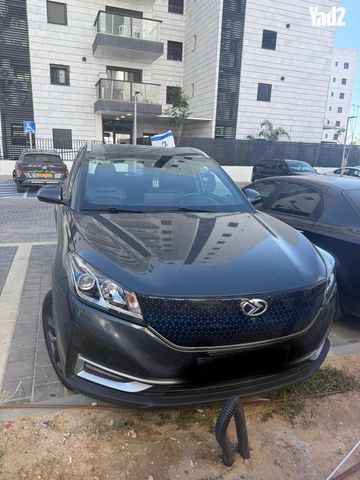 מודעת רכב סרס EV-3