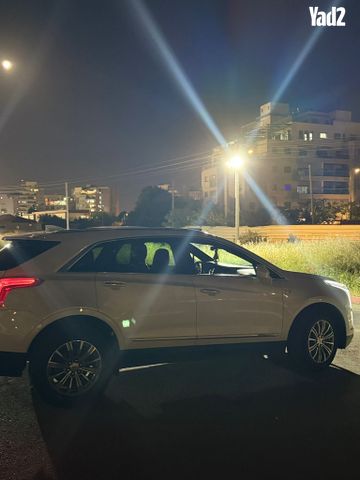 מודעת רכב קאדילק XT5