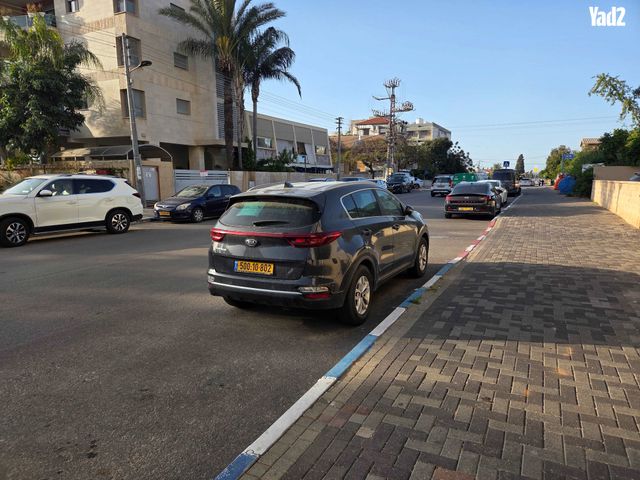מודעת רכב קיה ספורטז'