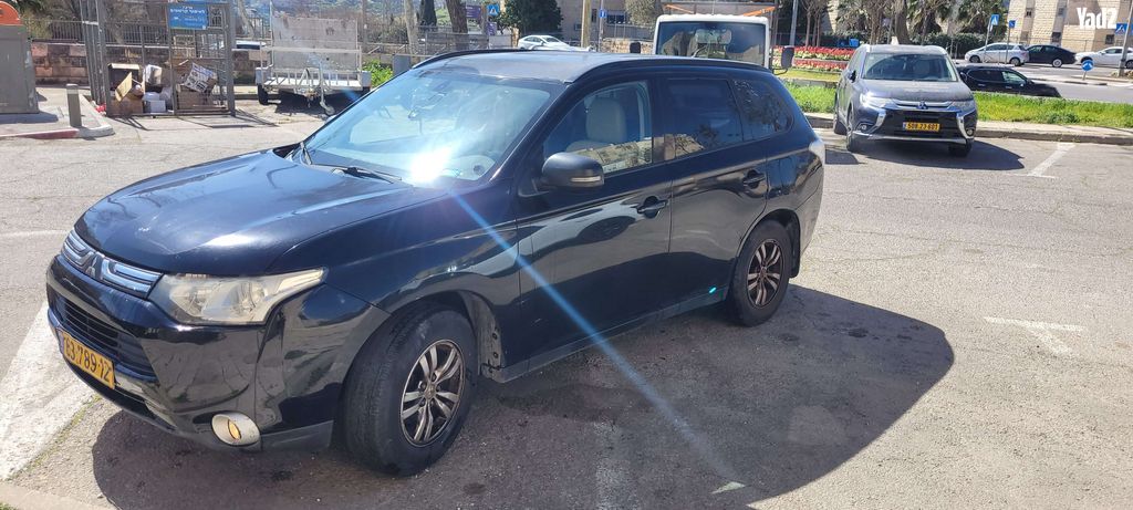 מודעת רכב מיצובישי אאוטלנדר