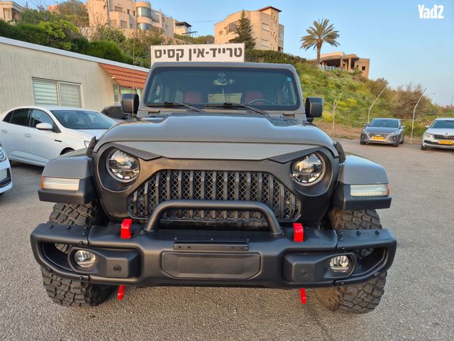 מודעת רכב ג'יפ רנגלר