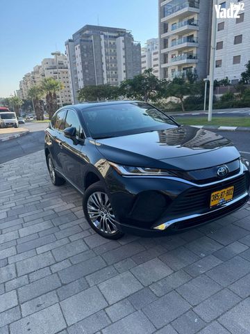 מודעת רכב טויוטה RAV4