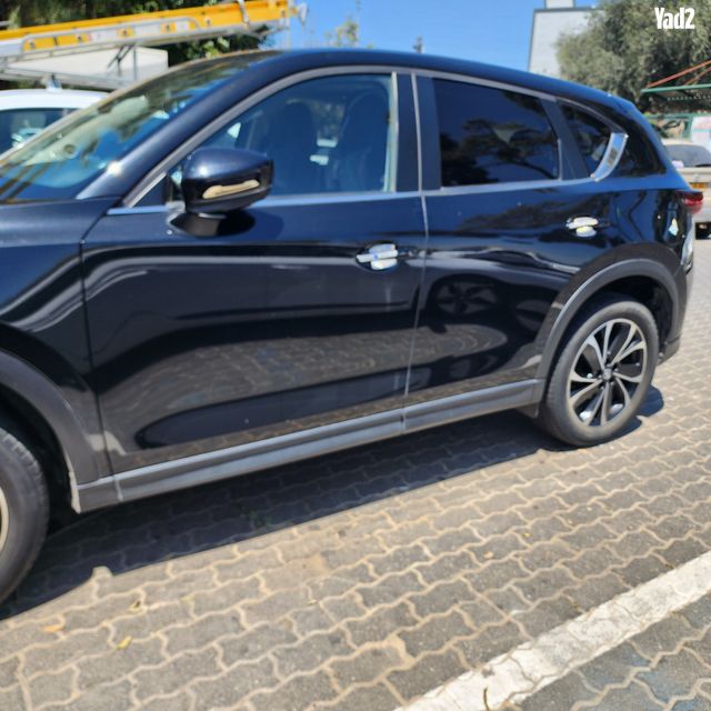 מודעת רכב מאזדה CX-5