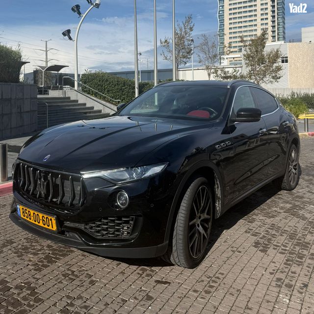 מודעת רכב מזראטי לבנטה 