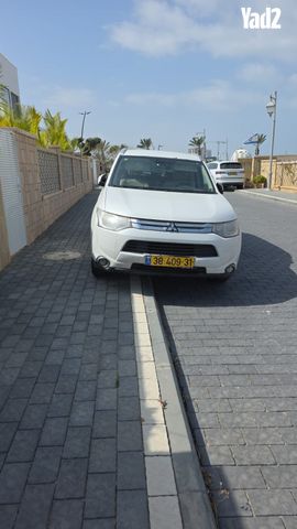 מודעת רכב מיצובישי אאוטלנדר