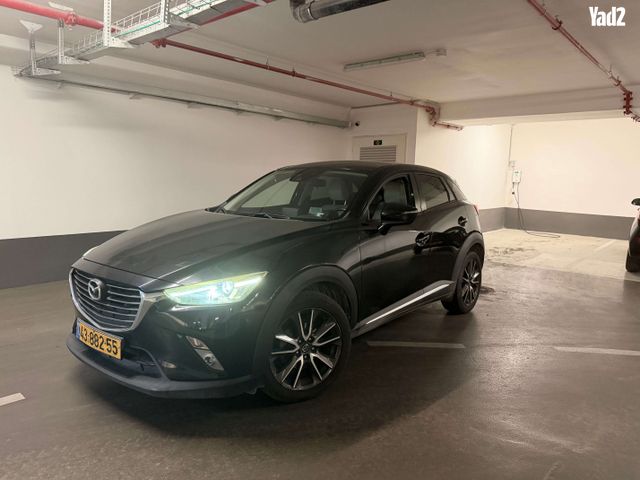 מודעת רכב מאזדה CX-3
