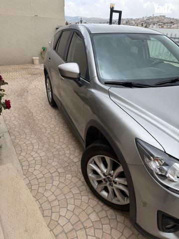 מודעת רכב מאזדה CX-5