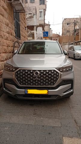 מודעת רכב סאנגיונג רקסטון