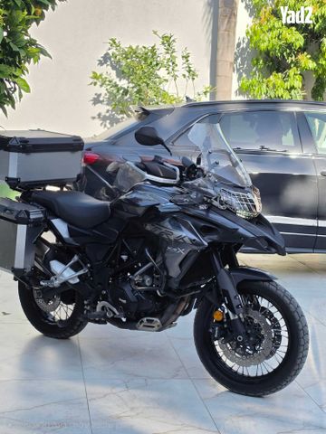 מודעת רכב בנלי TRK502X