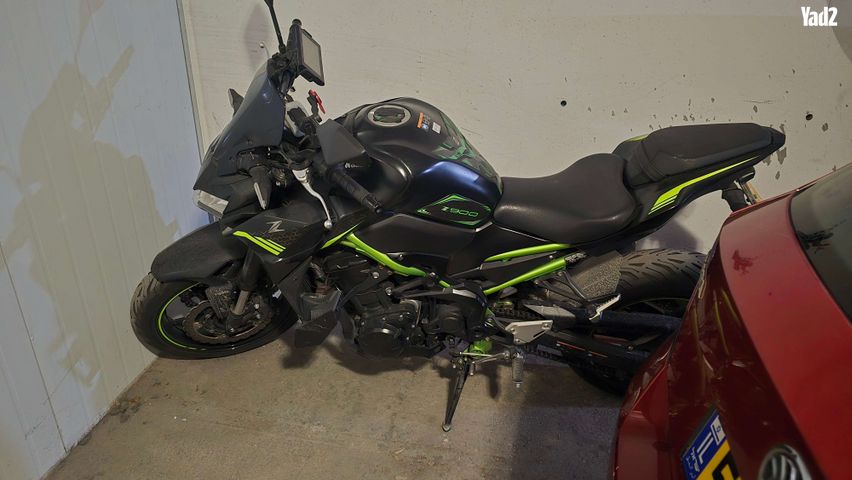 מודעת רכב קאוואסאקי Z900