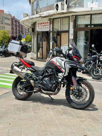 מודעת רכב בנלי TRK702X