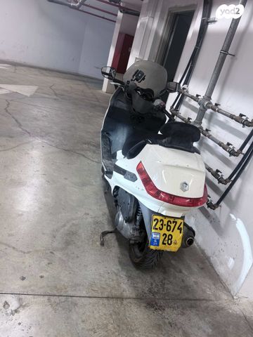 מודעת רכב פיאג'ו X-Evo 250