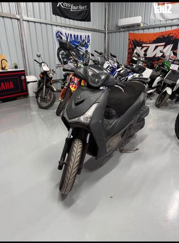 מודעת רכב סאן יאנג HD300