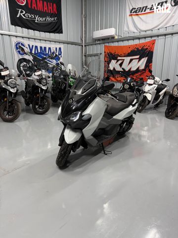 מודעת רכב סאן יאנג TL500