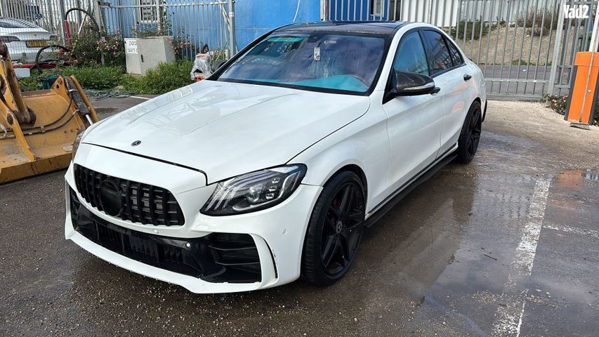 מודעת רכב מרצדס-בנץ C-class