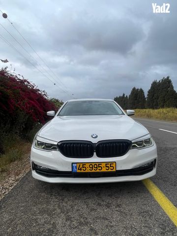 מודעת רכב ב מ וו סדרה 5