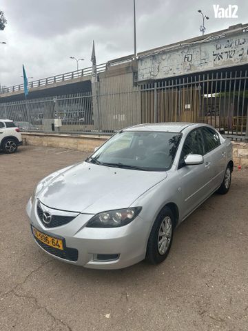 מודעת רכב מאזדה 3