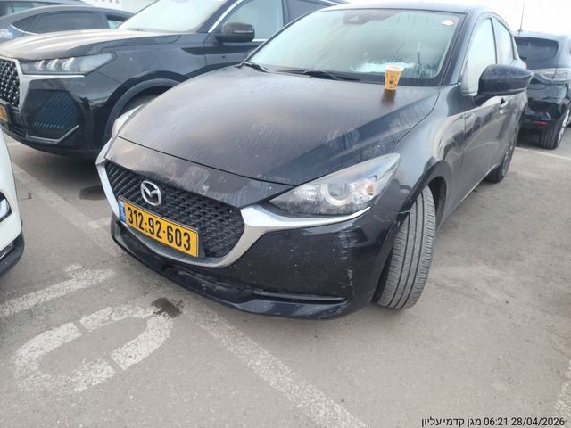 מודעת רכב מאזדה 2