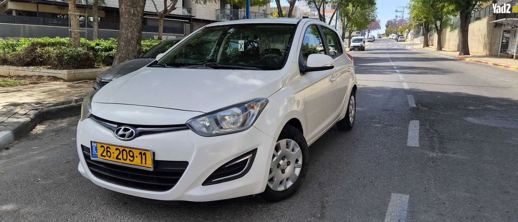 מודעת רכב יונדאי i20