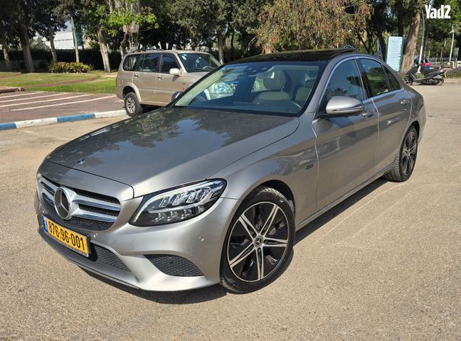מודעת רכב מרצדס-בנץ C-class