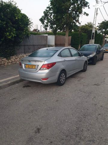 מודעת רכב יונדאי אקסנט i25 1
