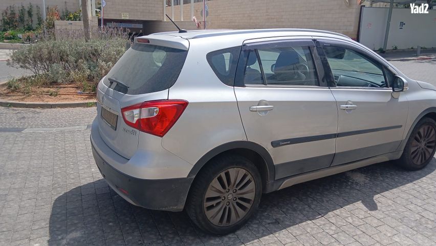 מודעת רכב סוזוקי קרוסאובר