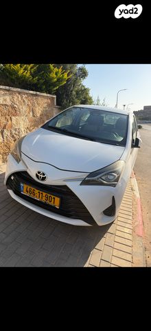 מודעת רכב טויוטה יאריס 2