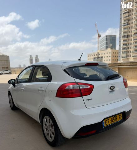 מודעת רכב קיה ריו