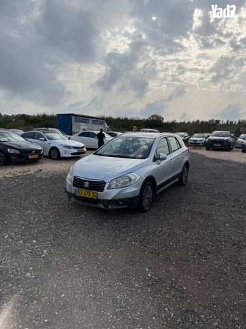 מודעת רכב סוזוקי קרוסאובר